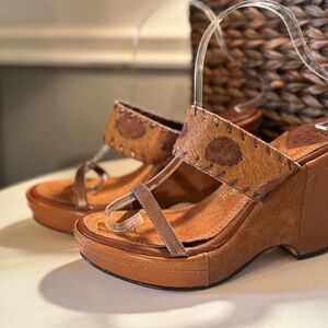 Sam Edelman Brown fur & leather Platform Sandals size 8